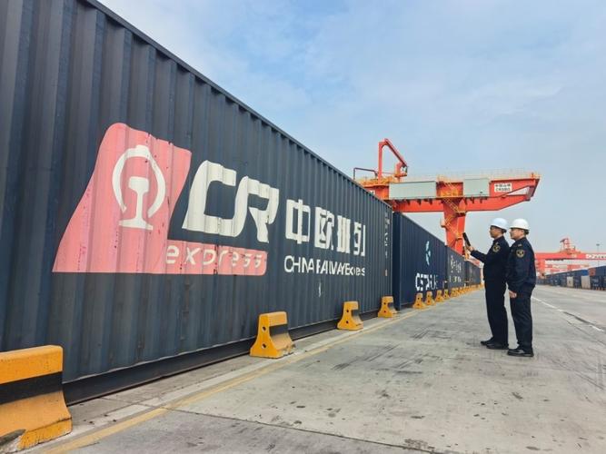 广州国际港中欧班列前7月进出口货值达40亿元